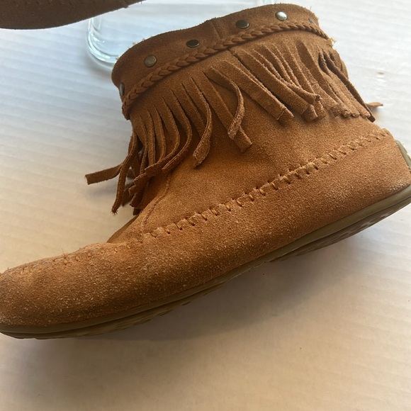 Lucky Brand Suede Leather Moccasin Ankle Boots Fleece Lined - Picture 2 of 4